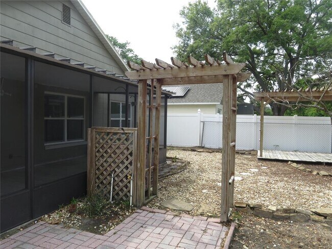 Building Photo - 11500 Vega Ct