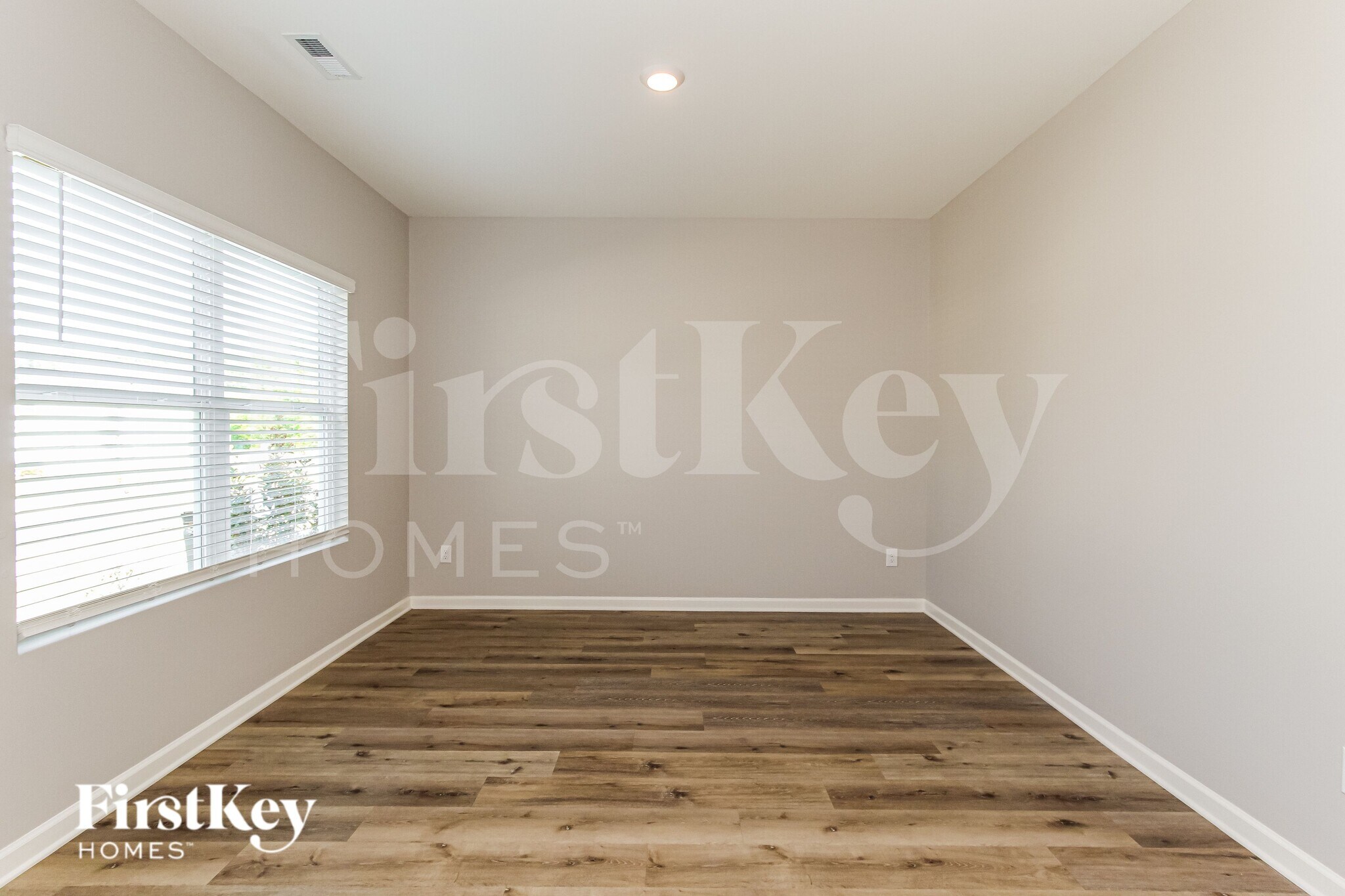 Building Photo - 1313 Chelsea Pk Trl