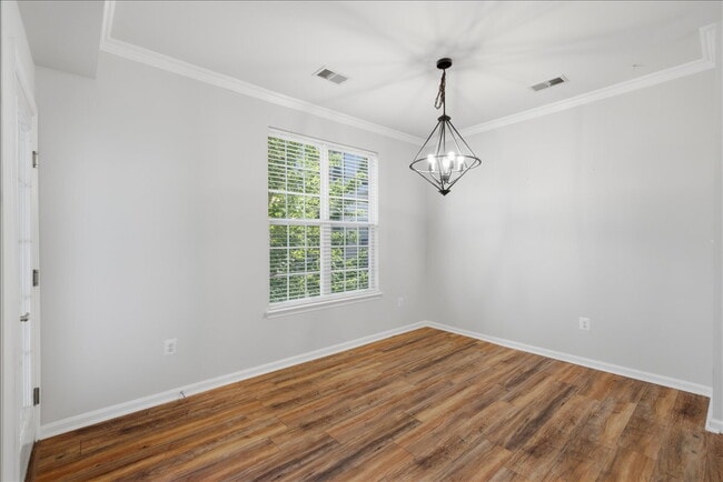 Building Photo - 21228 McFadden Square