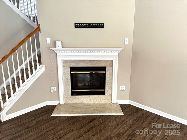 Building Photo - 8708 Laurel Run Dr