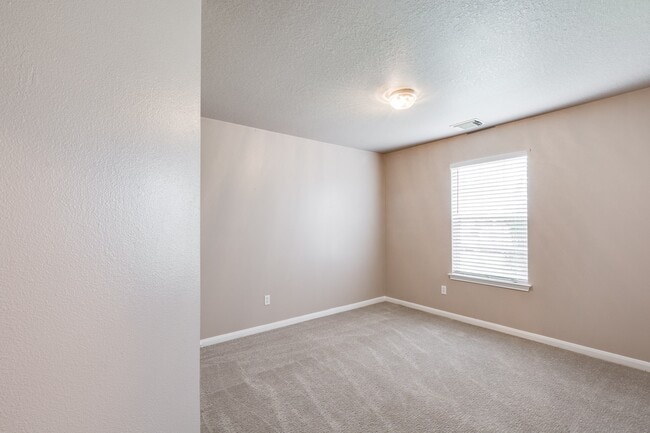 Building Photo - 17006 Marlin Spike Way