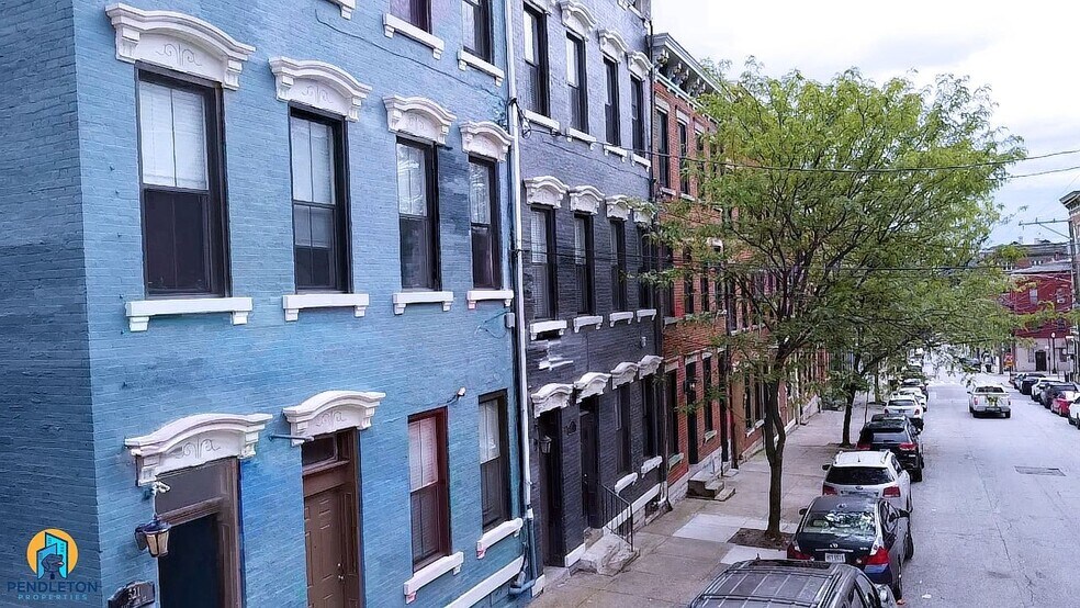 Building Photo - 521 E 13th St