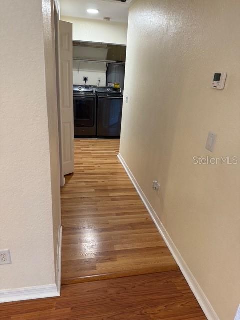 Building Photo - 911 Valmar St