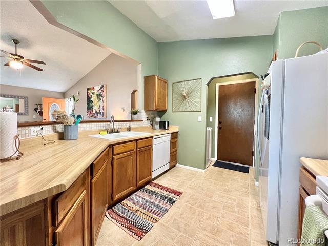 Building Photo - 17958 E Colgate Pl