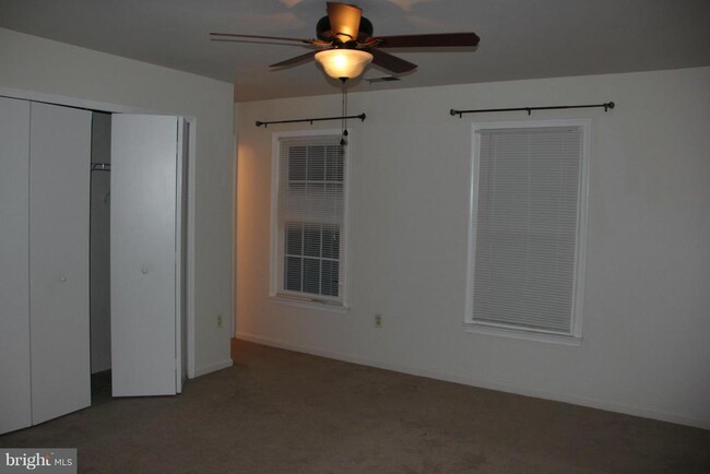 Building Photo - 10173 Yorktown Way