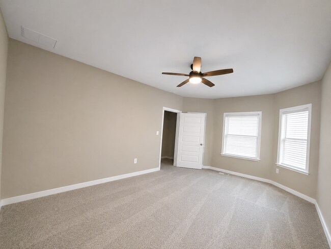Building Photo - St. Hedwig Home with Game Room & Community Amenities - Realtor Commission: $500