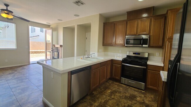 Building Photo - 2 Bedroom home in Southwest Las Vegas