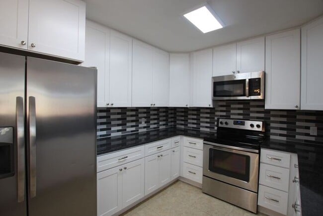 Building Photo - 3 Bed 2 Bath Home Near UT Tyler!