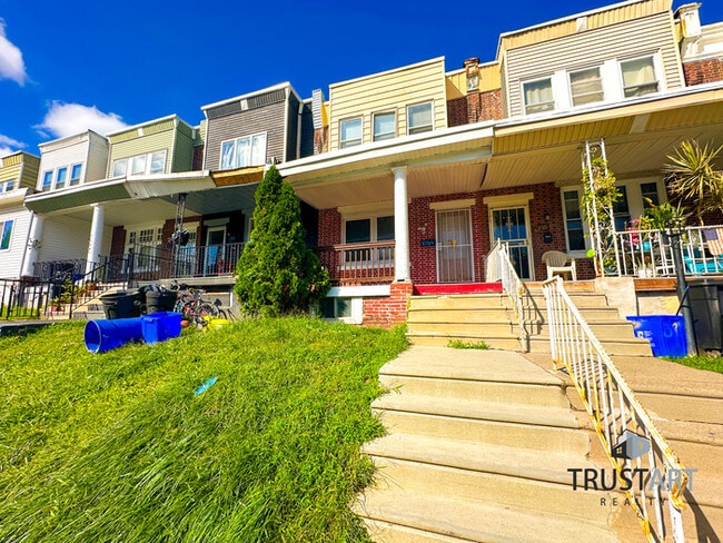 Building Photo - 3 Bedroom House in Belfield, Philadelphia