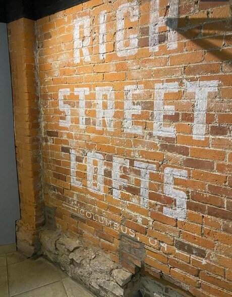 Main lobby - 432 E. Rich St