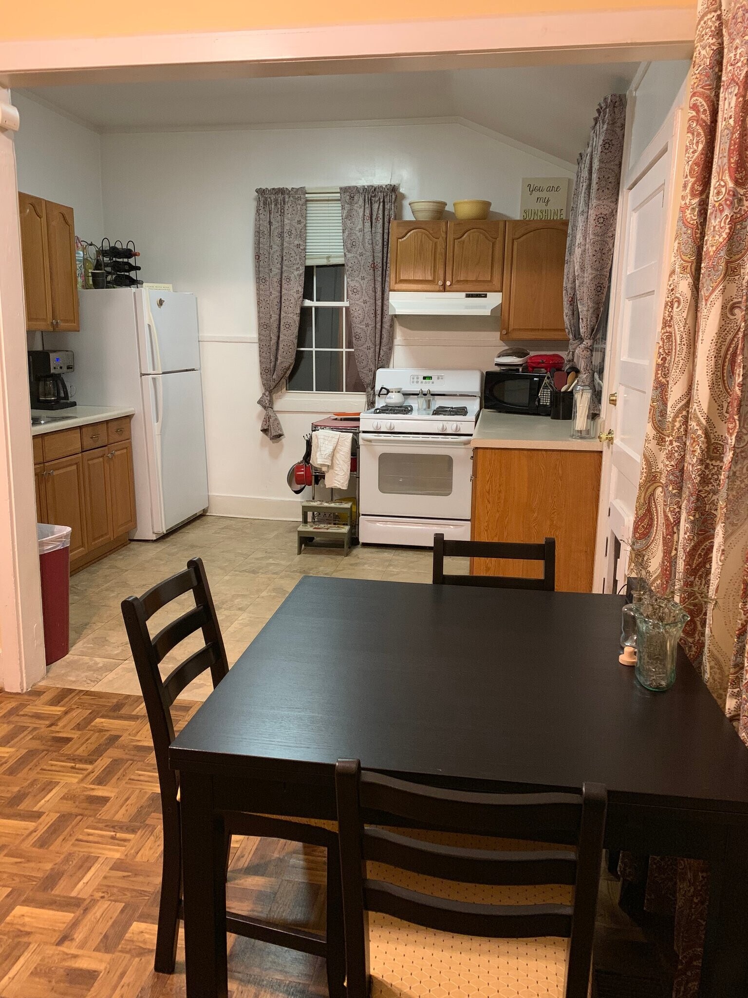 Building Photo - 199 Lake Dr