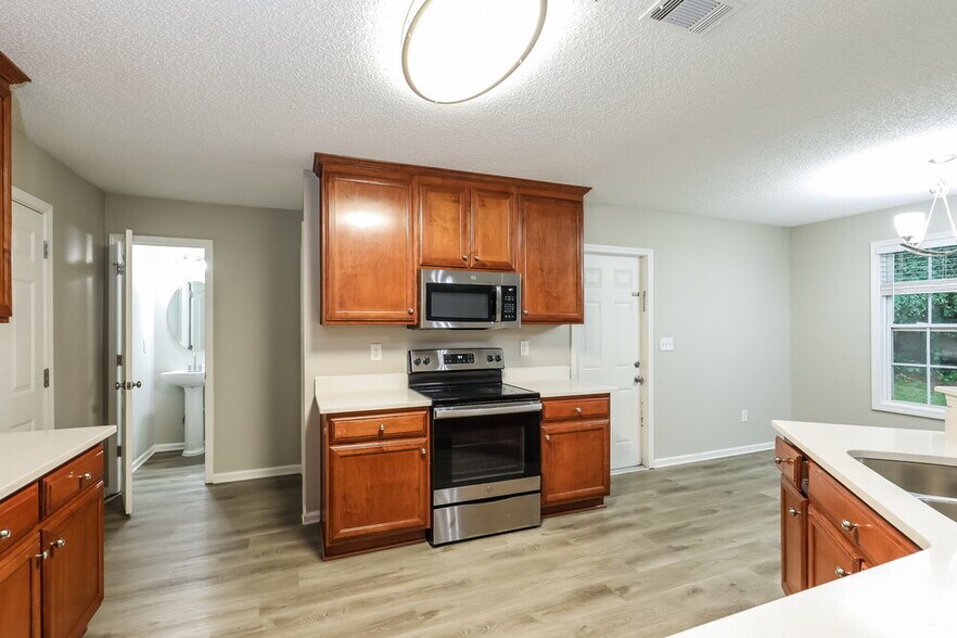 Building Photo - 859 Betsy Ross Trail