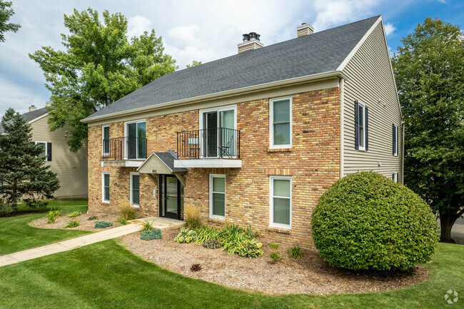 Natural Brick Exteriors - High Point Commons Apartments