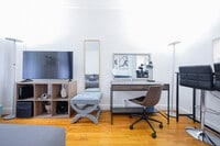 Building Photo - 1422 2nd Ave