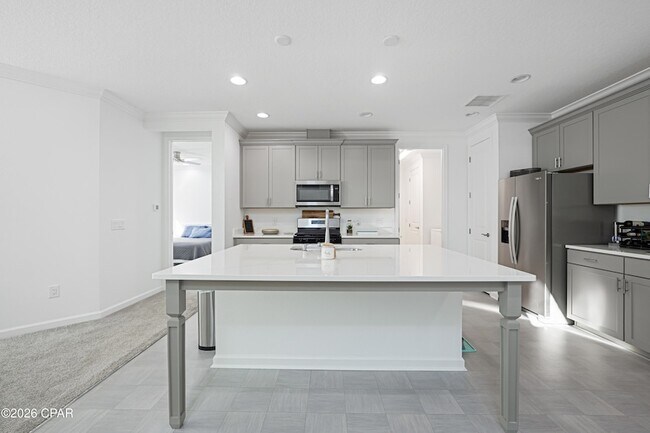 Building Photo - 8746 Sand dollar Dr