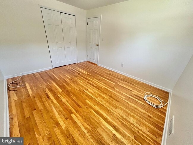 Building Photo - 986 Sherbrook Cir
