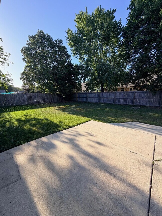 Building Photo - 6952 Cotton Boll Ln