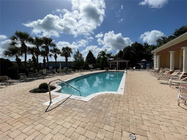 Building Photo - 2432 Caravelle Cir