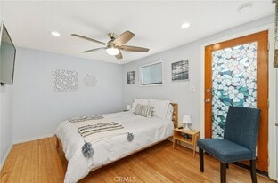 Building Photo - 336 Chester St