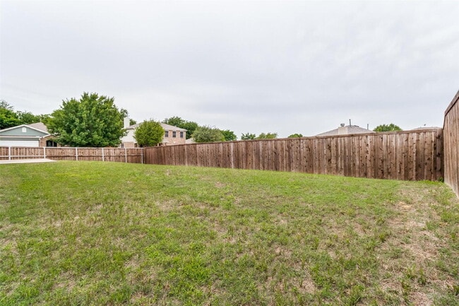 Building Photo - 1434 Raven Dr W