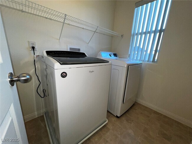 Building Photo - 4966 Crimson Mare Rd