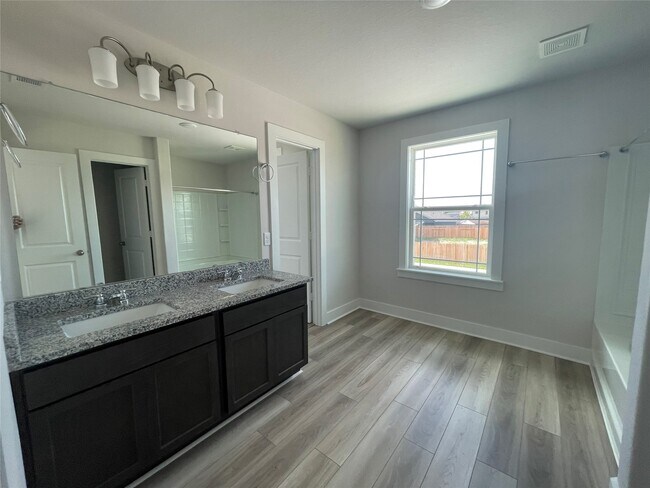 Building Photo - 20523 Prairie Cypress Dr