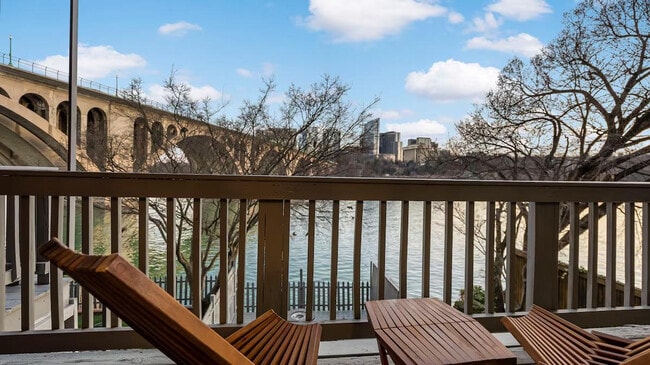 Building Photo - 3590 Water St NW