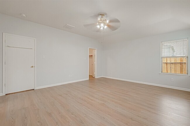 Building Photo - 1922 Bevington Oaks Cir