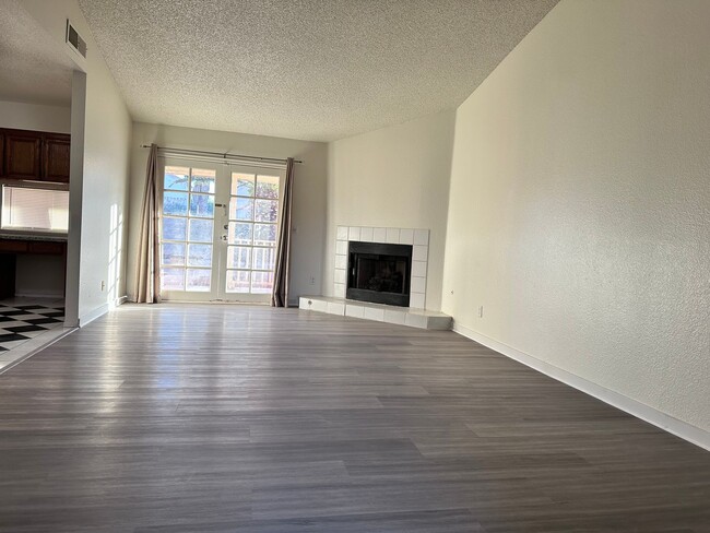 Building Photo - Beautifully Remodeled 4BR/2BA Single-Story Home for Rent!