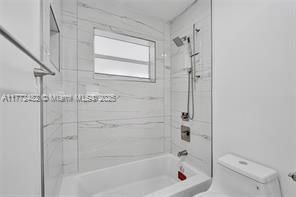 Building Photo - 101 SW 53rd Ave