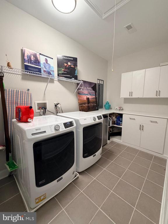 Building Photo - 30 Hamilton Dr