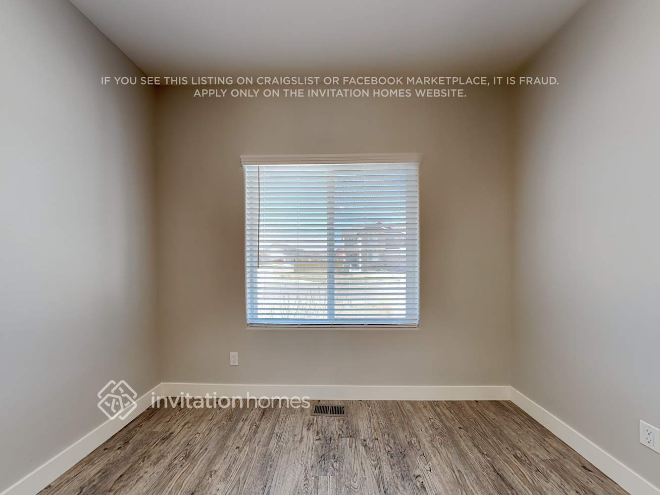 Building Photo - 10003 Seawolf Dr