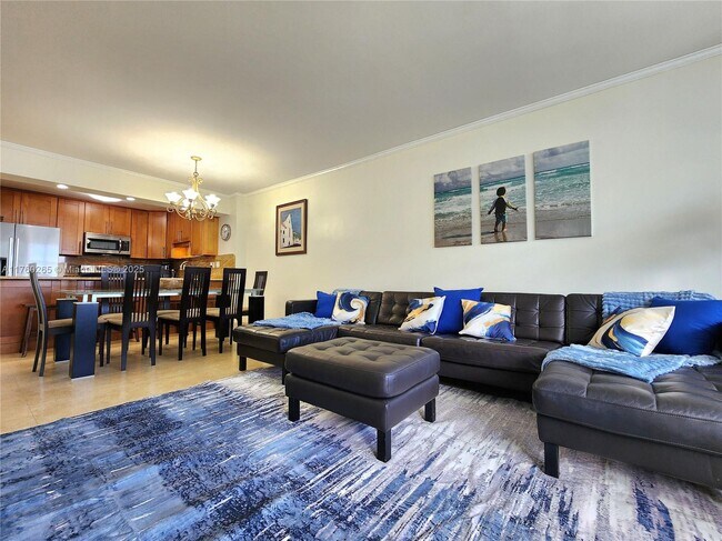 Building Photo - 3725 S Ocean Dr