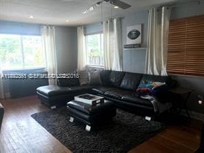 Building Photo - 3630 SW 14th St