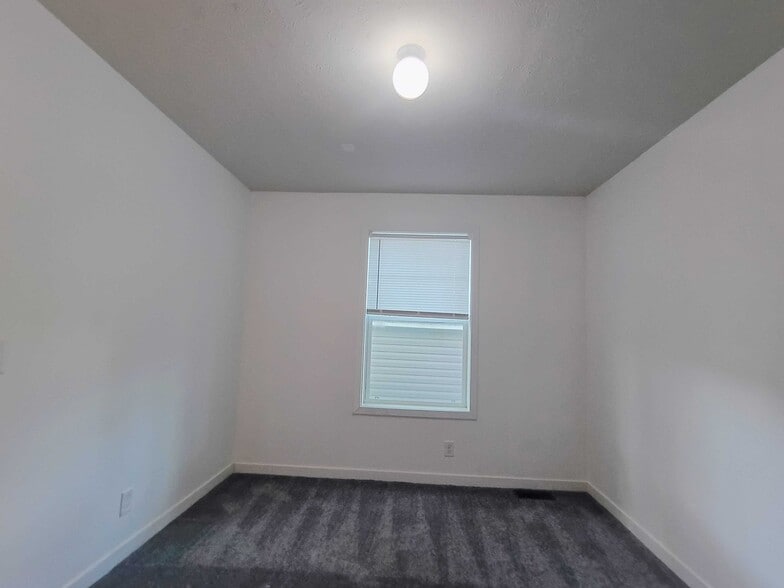 Building Photo - 2005 Falcon Terrace NW