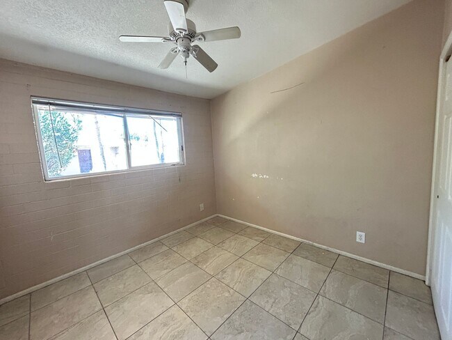 Building Photo - 6714 E Monterey Way