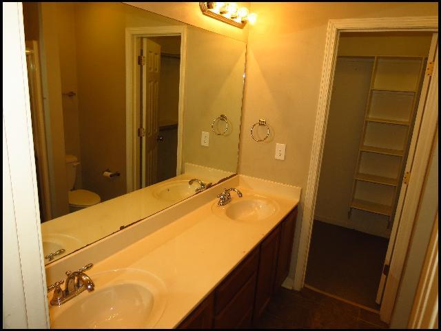 Building Photo - 10800 Frenchmen Loop