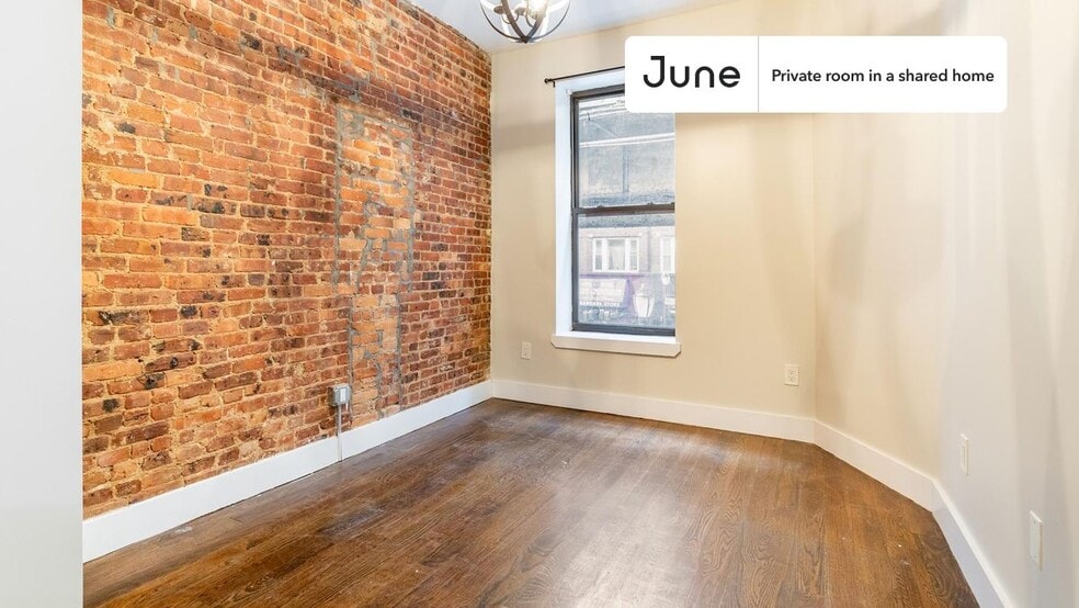 Building Photo - Room in Shared 4 bed/2 bath home in Bushwick