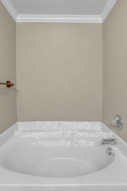 Building Photo - 2019 Traemoor Village Dr