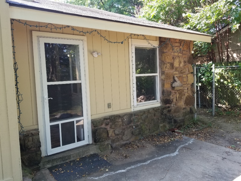 Building Photo - 149 W L St