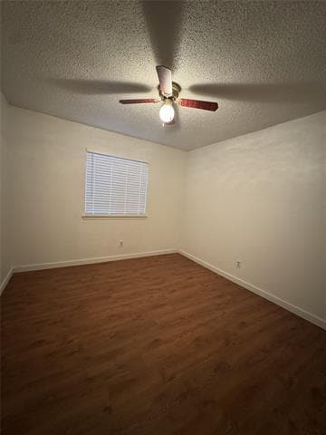 Building Photo - 6646 E Lovers Ln