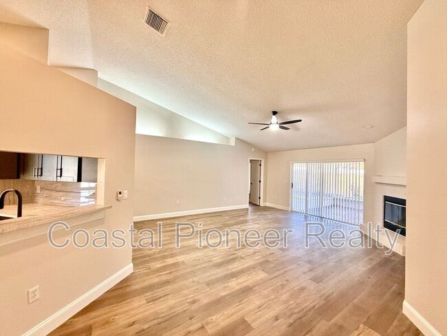 Building Photo - 8725 Huntfield St