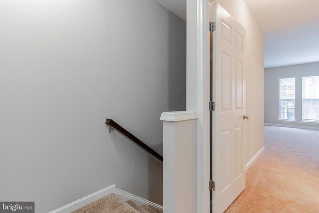 Building Photo - 42769 Keiller Terrace