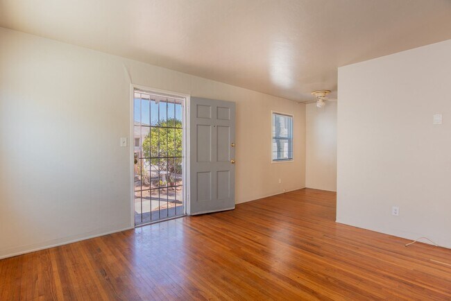 Building Photo - 4518-4522 52nd Street