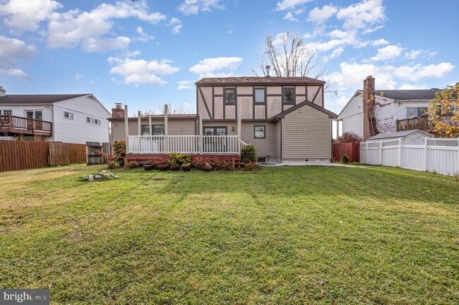 Building Photo - 417 Kemper Rd