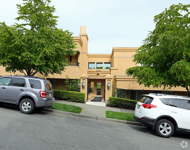 Building Photo - Lyons Gate Apartments