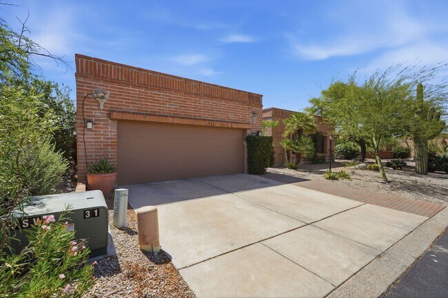 Building Photo - Pending/ Rented - Refined Desert Living in the Catalina Foothills