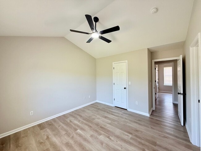 Building Photo - 1509 Crandon Dr