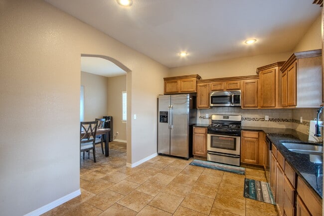 Building Photo - 3240 Peruvian Paso