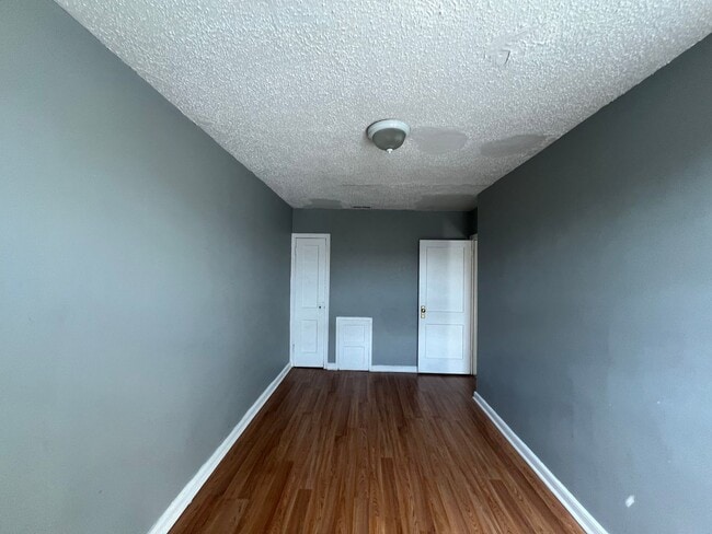 Building Photo - 6741 Horrocks St